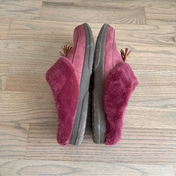 VIONIC Microfiber Slippers with Suede Tassel Faux Fur - Perrin Size 11 - Picture 4 of 7